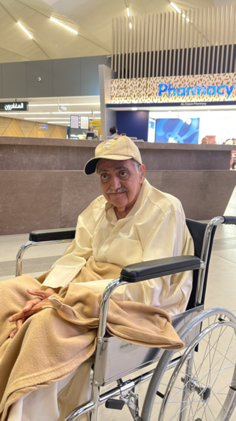  الفنان بدر الطيار 