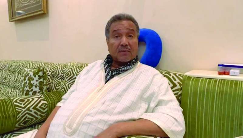 محمد عبده متحدثاً في الفيديو
