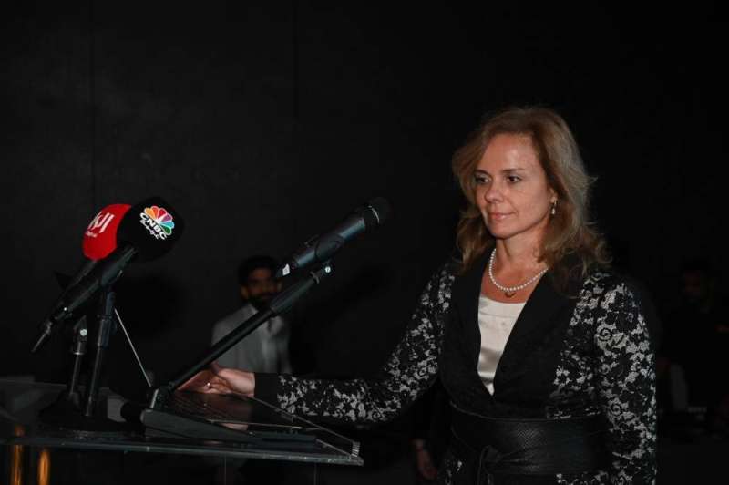 بيتيناتي تستعرض ميزات الوجهتين 