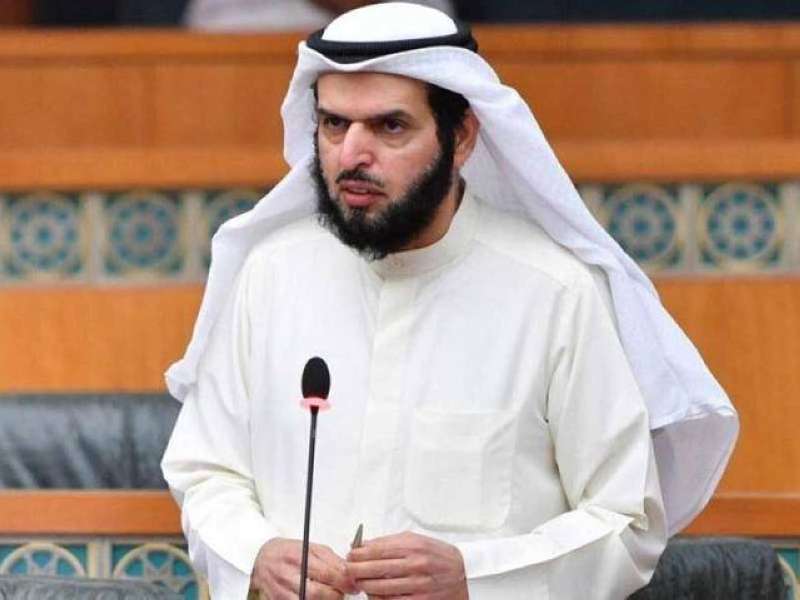 عادل الدمخي 