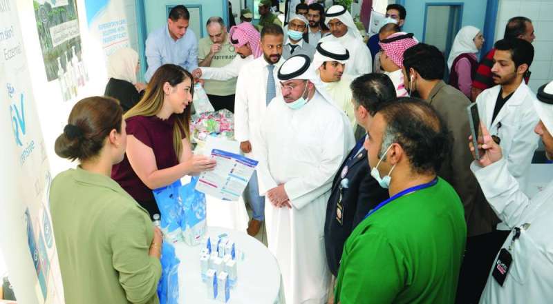 جولة في المعرض المرافق