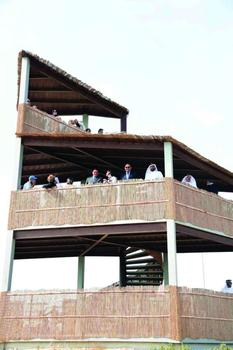 الزوار في المرصد 