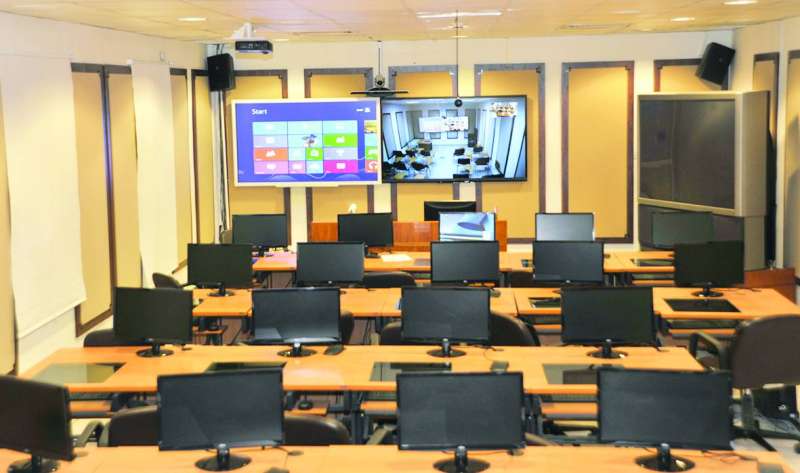 
الوسائل والتقنيات التربوية لا غنى عنها في التحصيل الدراسي
