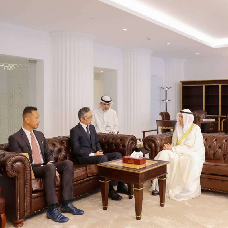 السعدون والسفير الياباني 