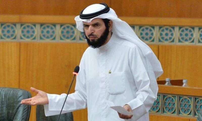 الدكتور عادل الدمخي