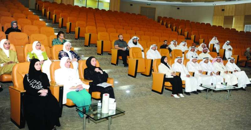 جانب من الحضور (تصوير سعود سالم)