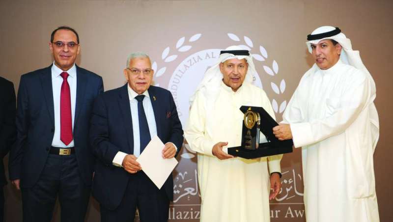 المنصور مكرماً الديحاني