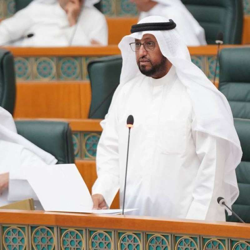 الوزير عمار العجمي