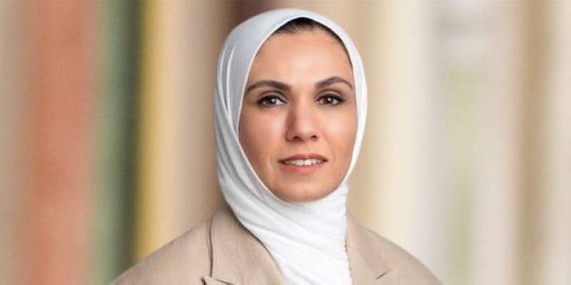وزير الشؤون الاجتماعية وزيرة الدولة لشؤون المرأة والطفولة مي البغلي