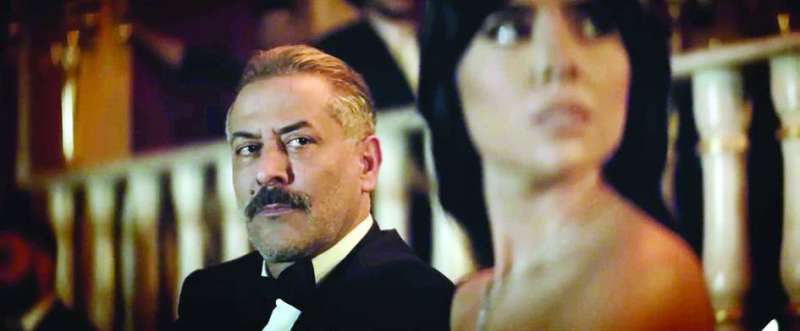 مشهد يجمع عمايري مع مكي 