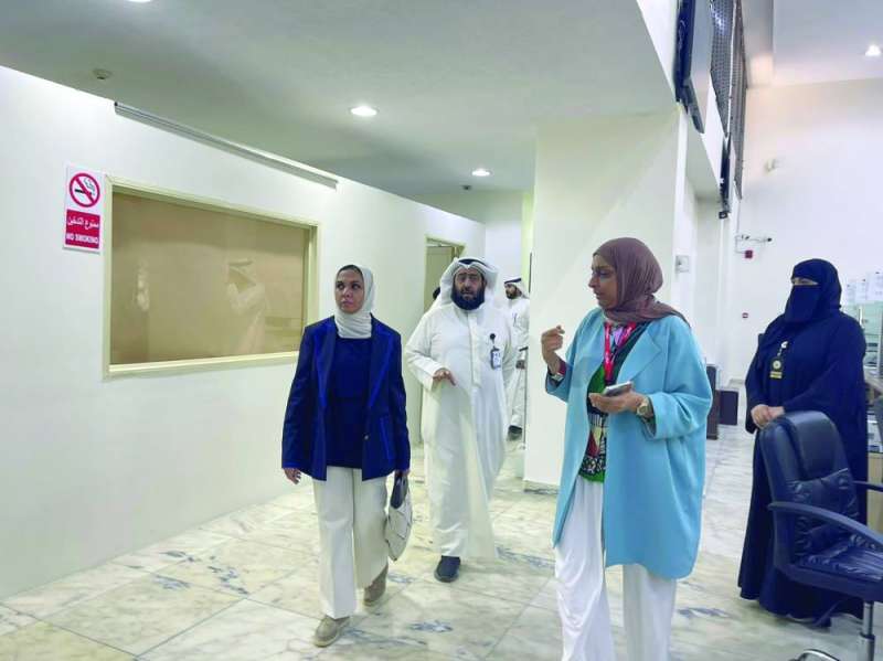 جانب من جولة البغلي مع قياديي الهيئة
