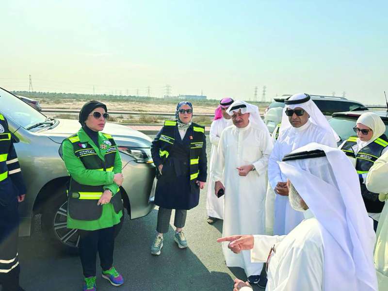 
بوقماز خلال جولتها في منطقة «جابر الأحمد»
