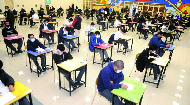 استنفار في المدارس والمنازل لاختبارات منتصف العام (أرشيفية)