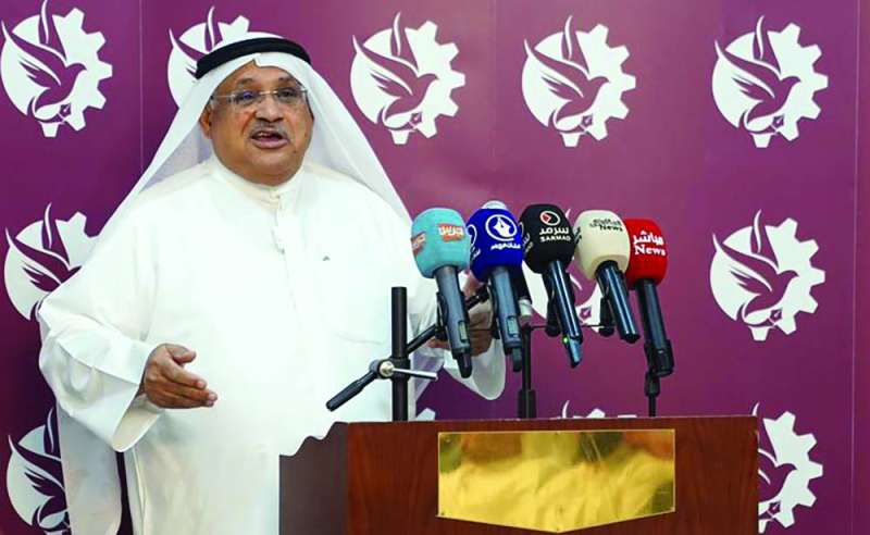 
الديين متحدثاً
