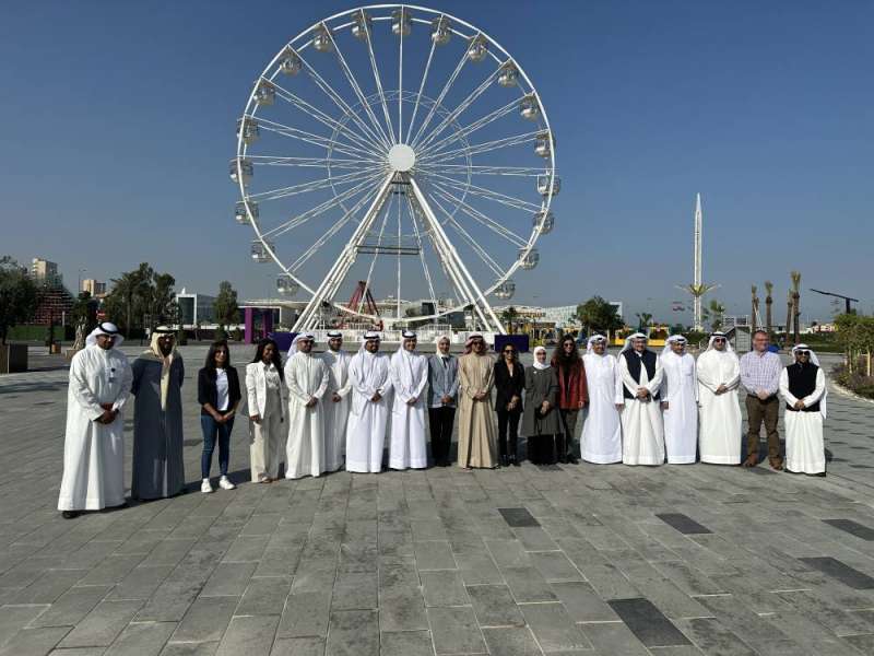 المنظمون والرعاة في موقع مشروع ونتر وندرلاند الكويت