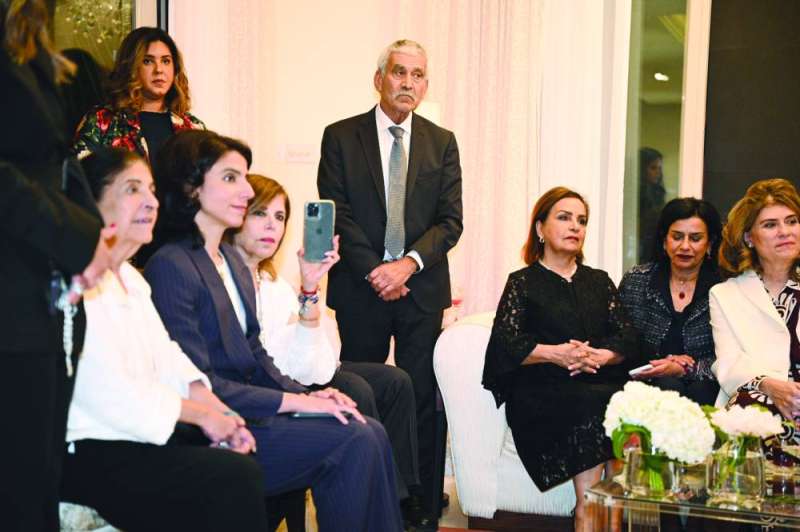 
عدد من الشخصيات المشاركة في المُلتقى