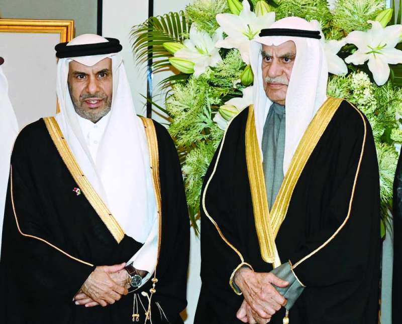 
السعدون والسفير القطري
