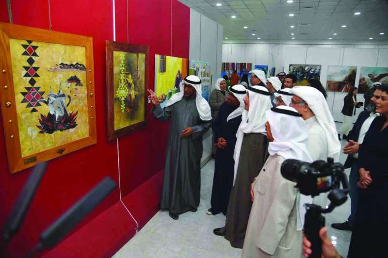 جانب من جولة المعرض