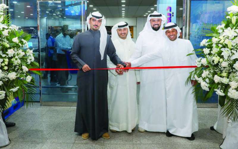 
قص شريط افتتاح مهرجان مسك الختام في «تعاونية مشرف»
