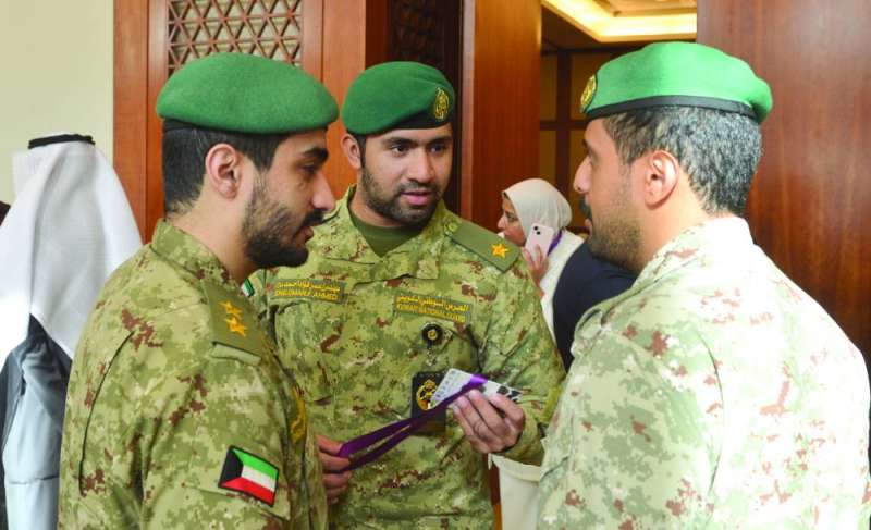 
ضباط من الحرس الوطني
