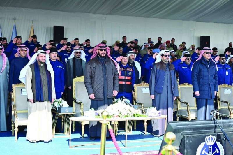 طلال الخالد في مقدم الحضور في افتتاح فعاليات التمرين	 (تصوير أسعد عبدالله) 