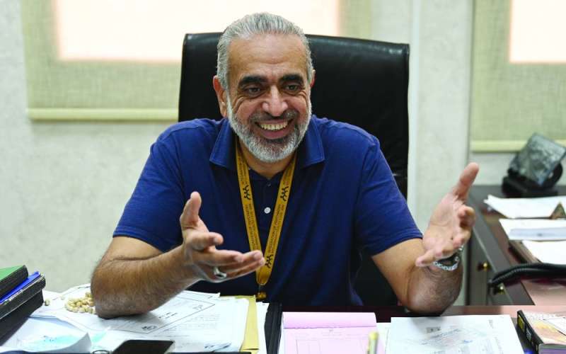 
عادل الزايد
