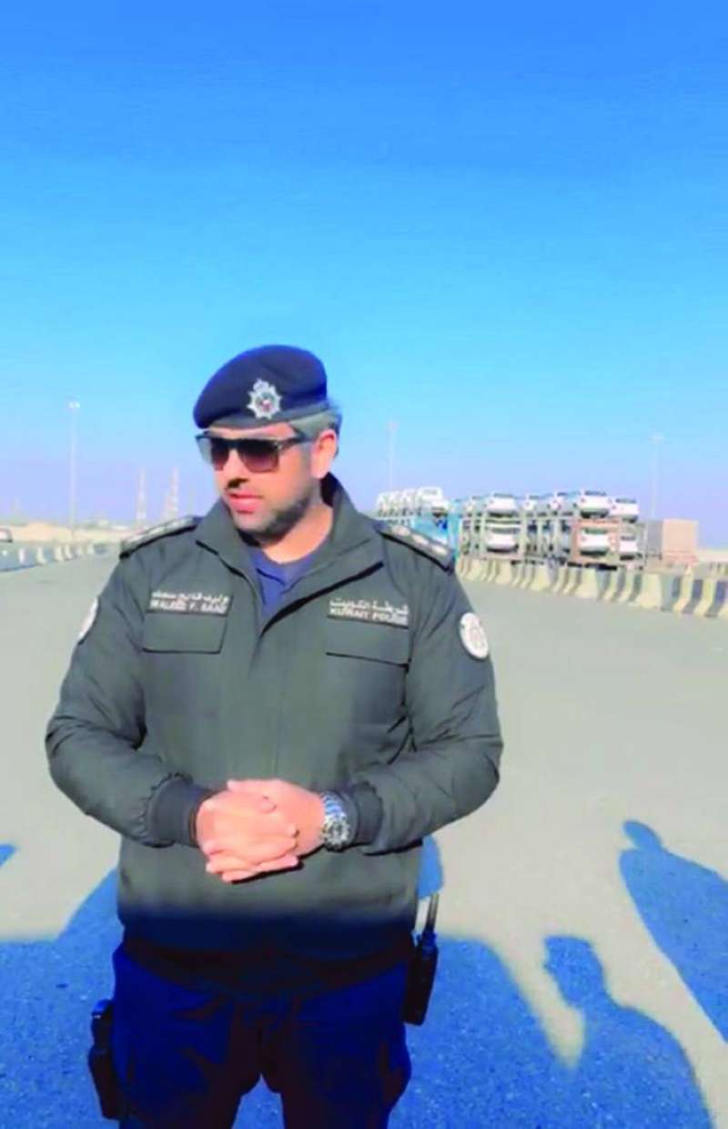 
العقيد وليد العازمي