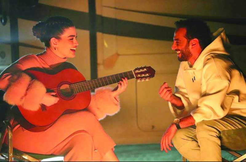 بن حسين مع أحمد النجار في الفيديو كليب 