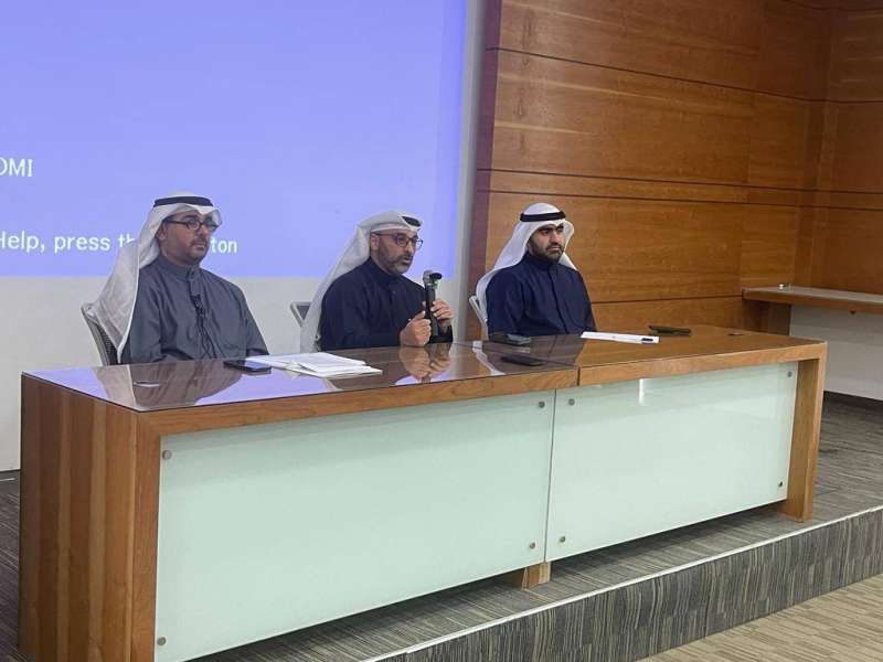 جانب من اللقاء لمناقشة مشروع تحديث  قانون مزاولة مهنة الصيدلة 