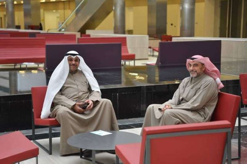 مدير جامعة الكويت يتفقد سير العمل في الكليات 