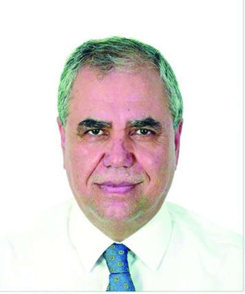 
رئيس لجنة التحكيم عبدالله إبراهيم
