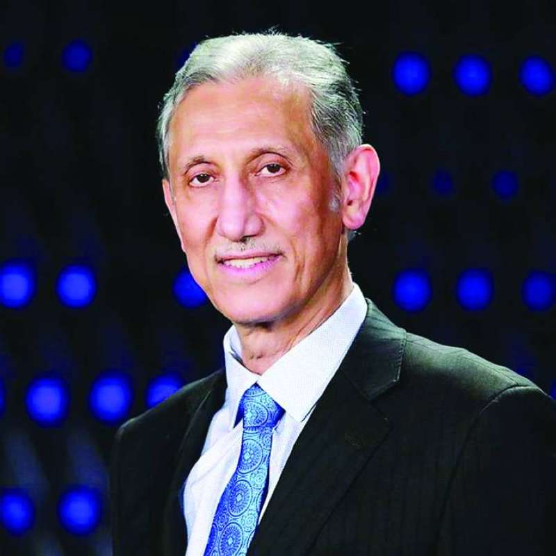 
رئيس مجلس الأمناء والمؤسس طالب الرفاعي