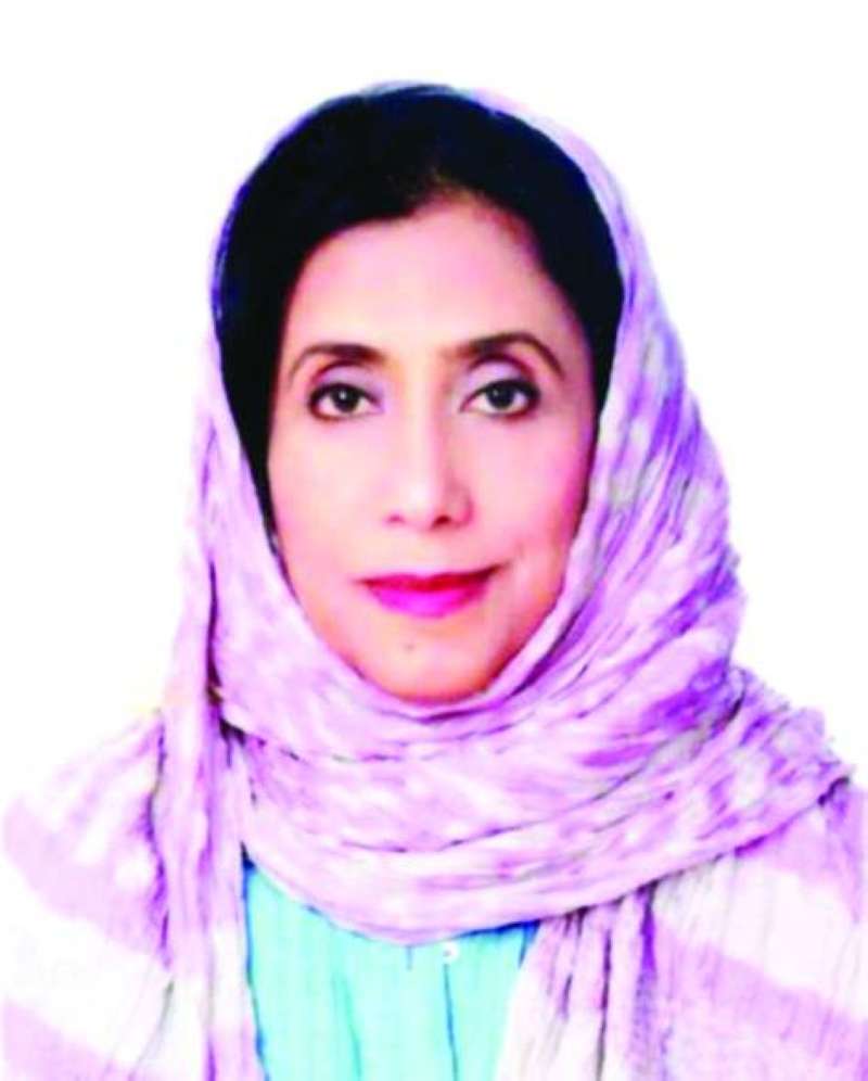 
عضو لجنة التحكيم مريم خلفان
