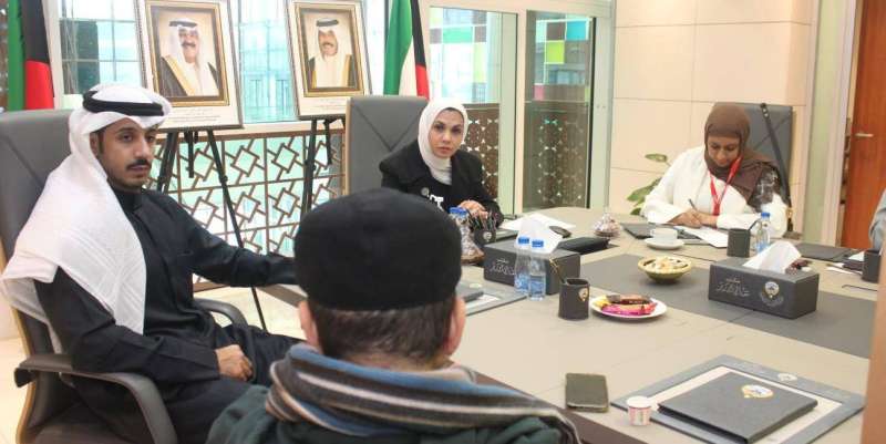 البغلي مستقبلة المراجعين 