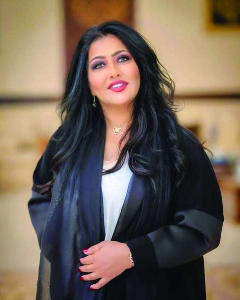 
فاطمة الحوسني
