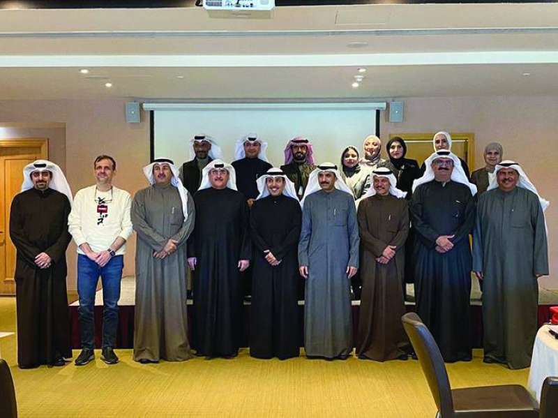 
جانب من المشاركين في دورة التخطيط الاستراتيجي