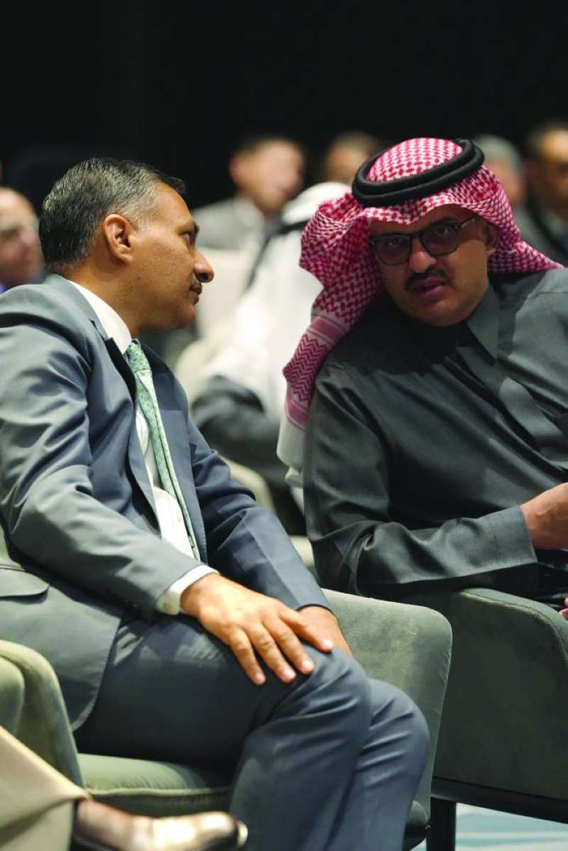 حديث بين السفيرين السعودي والهندي