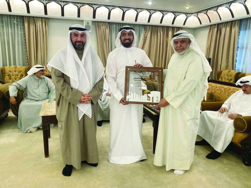 
درع تذكارية للسليماني
