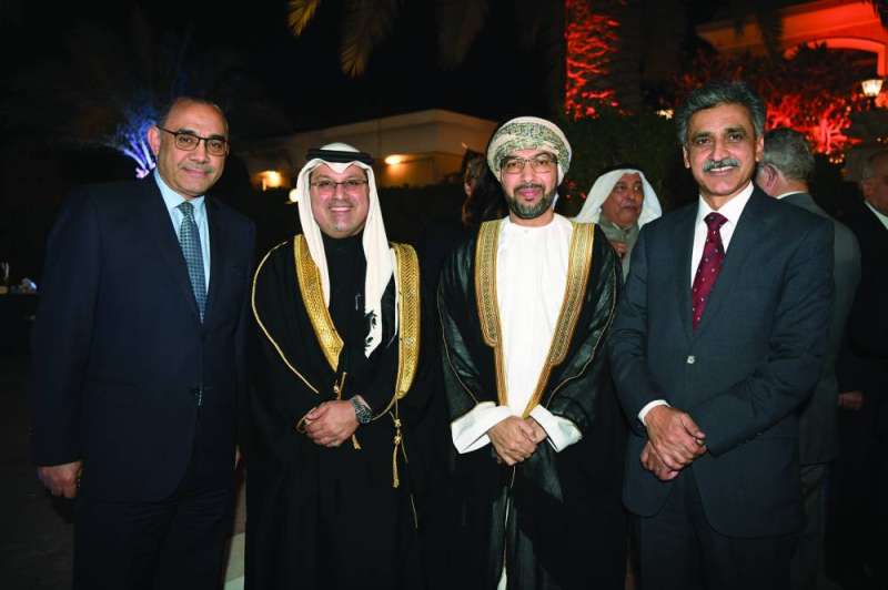 عدد من السفراء في الحفل