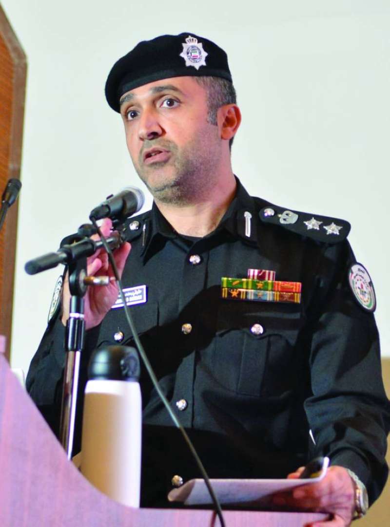 
العقيد محمد العجمي متحدثاً
