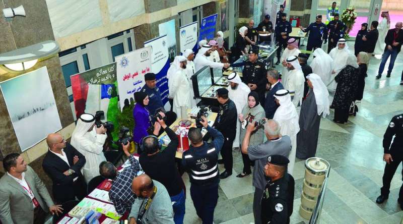 
جانب من المعرض المصاحب للمؤتمر 	 (تصوير سعود سالم)
