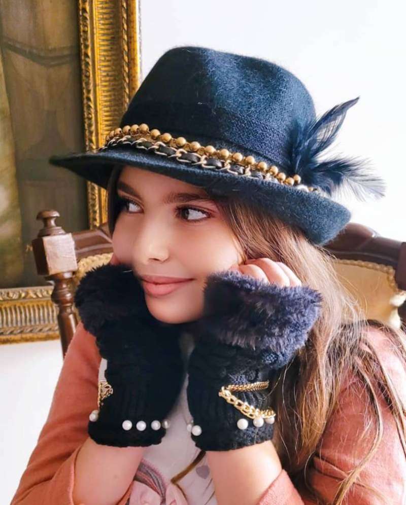 ابنة جيني إسبر