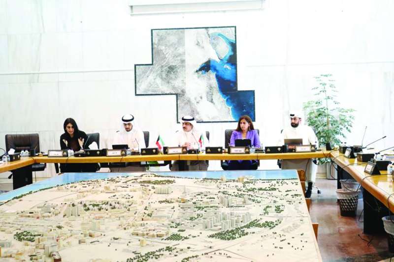 اجتماع لجنة محافظة الجهراء في المجلس البلدي