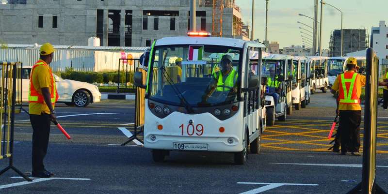 عربات لنقل المصلين