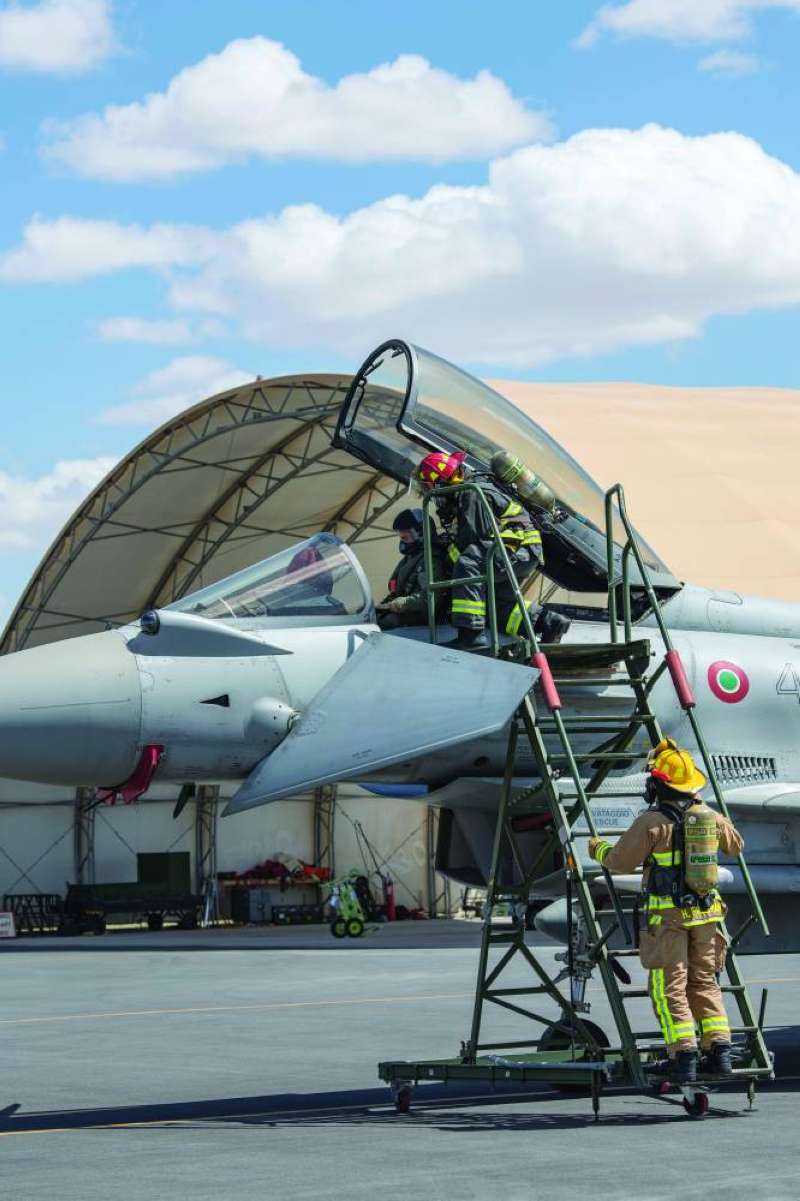 
إنقاذ طيار «يوروفايتر»
