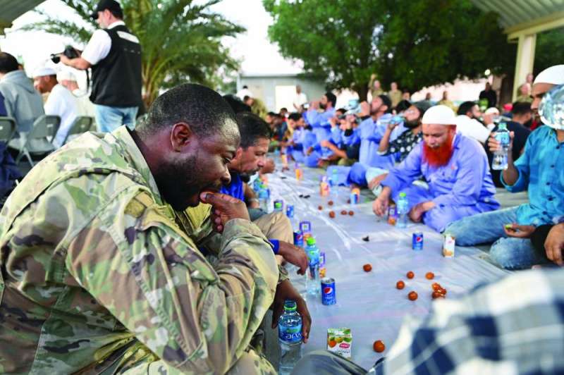 
الفطور في المعسكر