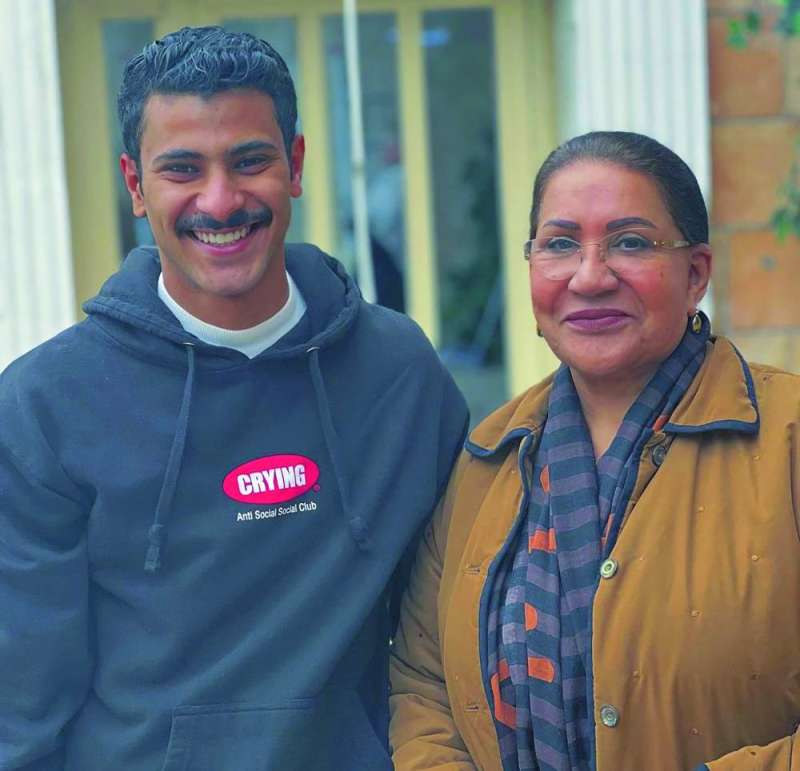 علي المهيني مع سعاد عبدالله 