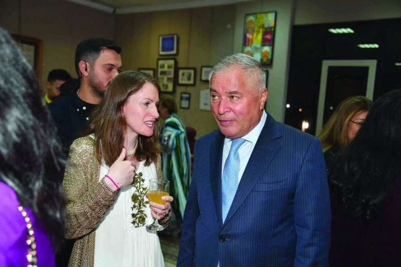 
عميد السلك الديبلوماسي وسفيرة بريطانيا
