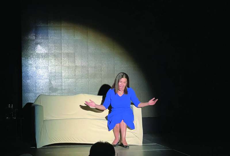 رائدة طه خلال العرض 