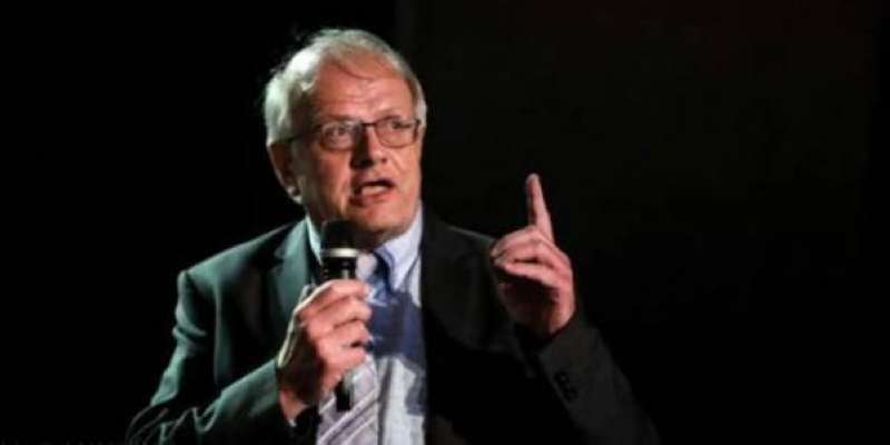 عالم الزلازل اليوناني أكيس تسيلينتيس